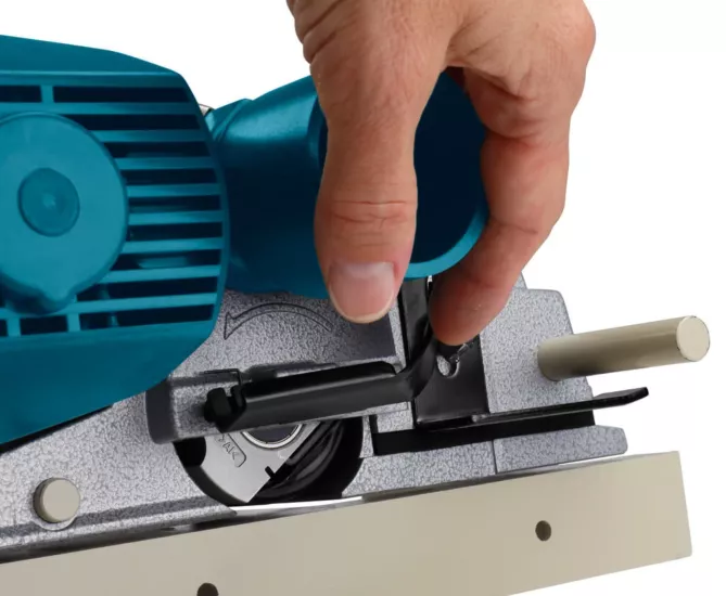 Makita schaaf 1100 230V 82mm