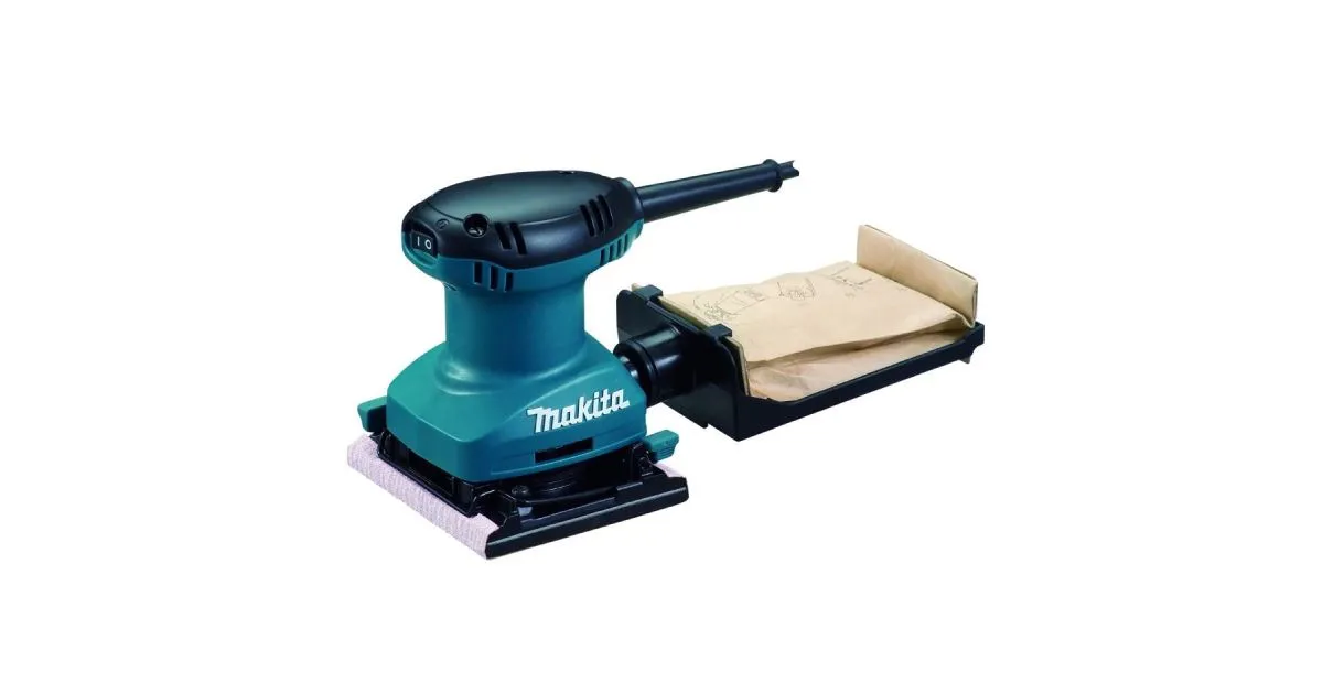 MAKITA Trilschuurmachine 112x100mm, 180W BO4557